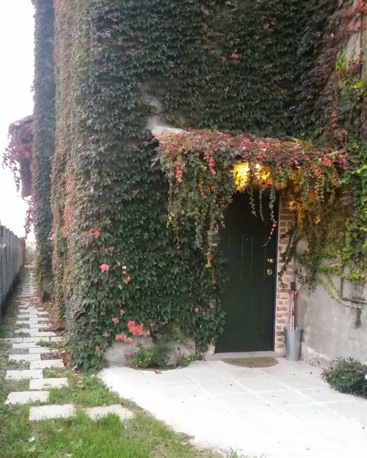 Az.agr.cascina Moretta Farm stay *